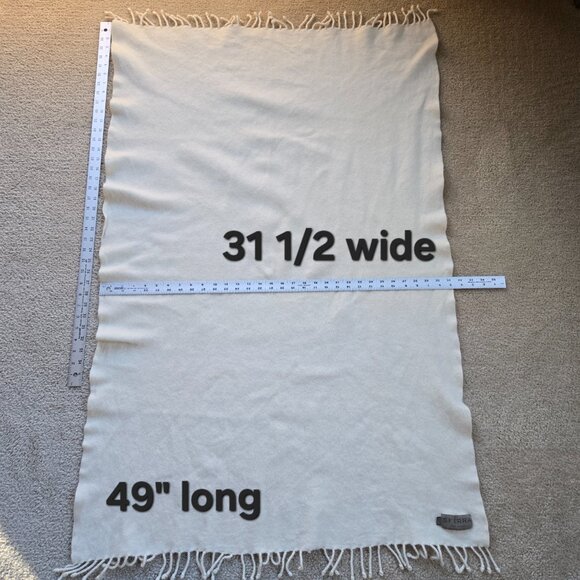 Sferra Dorsey Cashmere Throw or Wrap {{{SHRUNK}}} - Picture 4 of 11